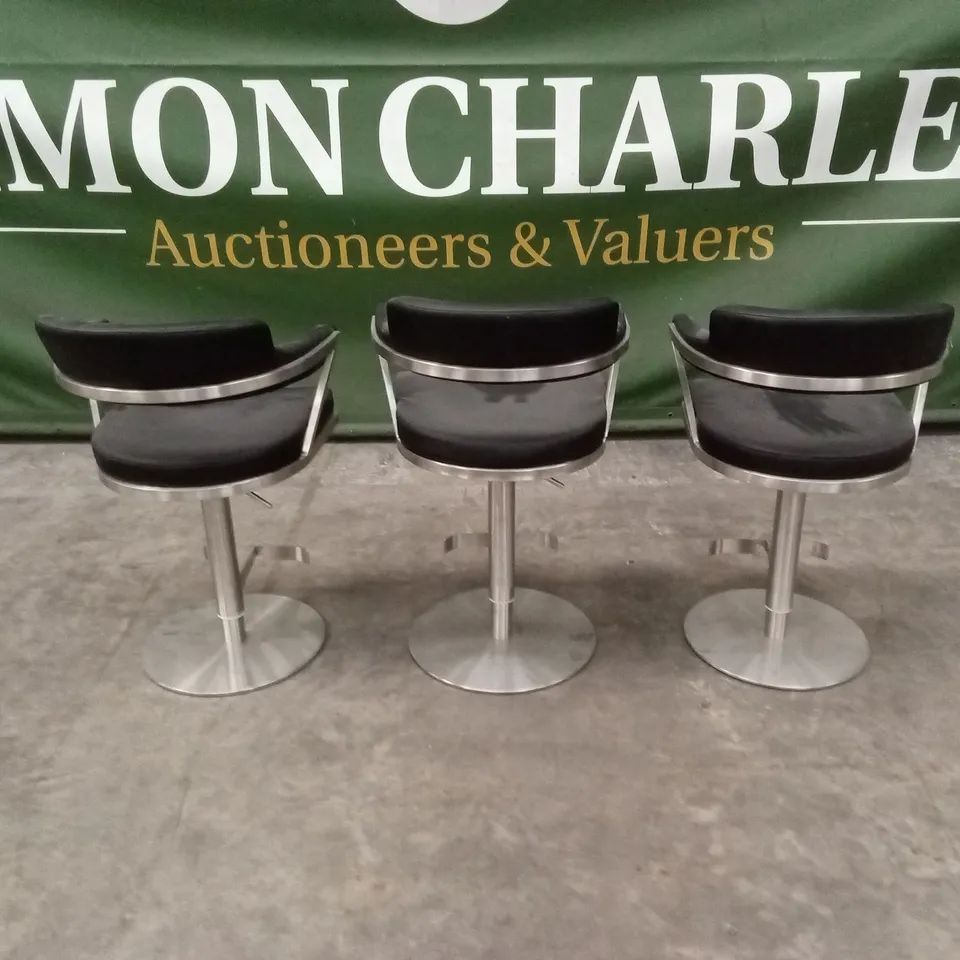 SET OF 3 FIRENZA BAR STOOLS IN BLACK PU LEATHER AND CHROME BASE