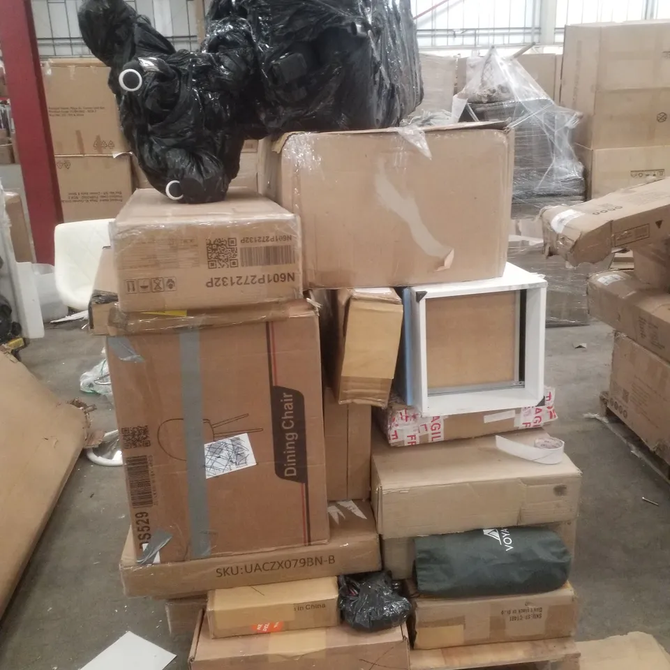 PALLET CONTAINING ASSORTED INCOMPLETE FURNITURE PARTS