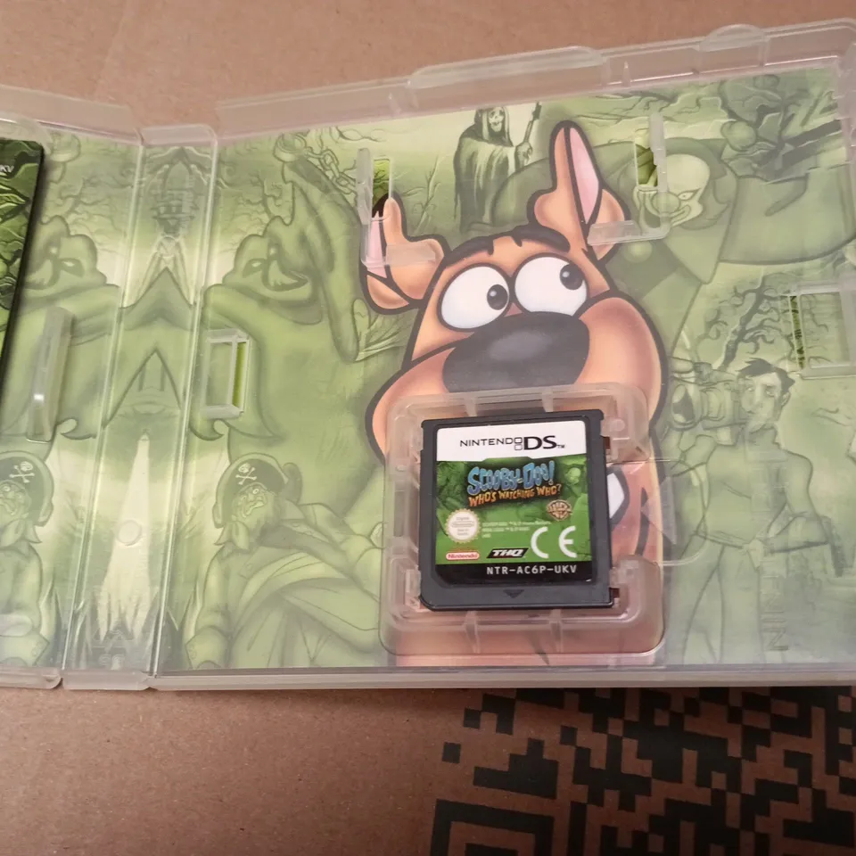 SCOOBY-DOO! WHO'S WATCHING WHO? NINTENDO DS 