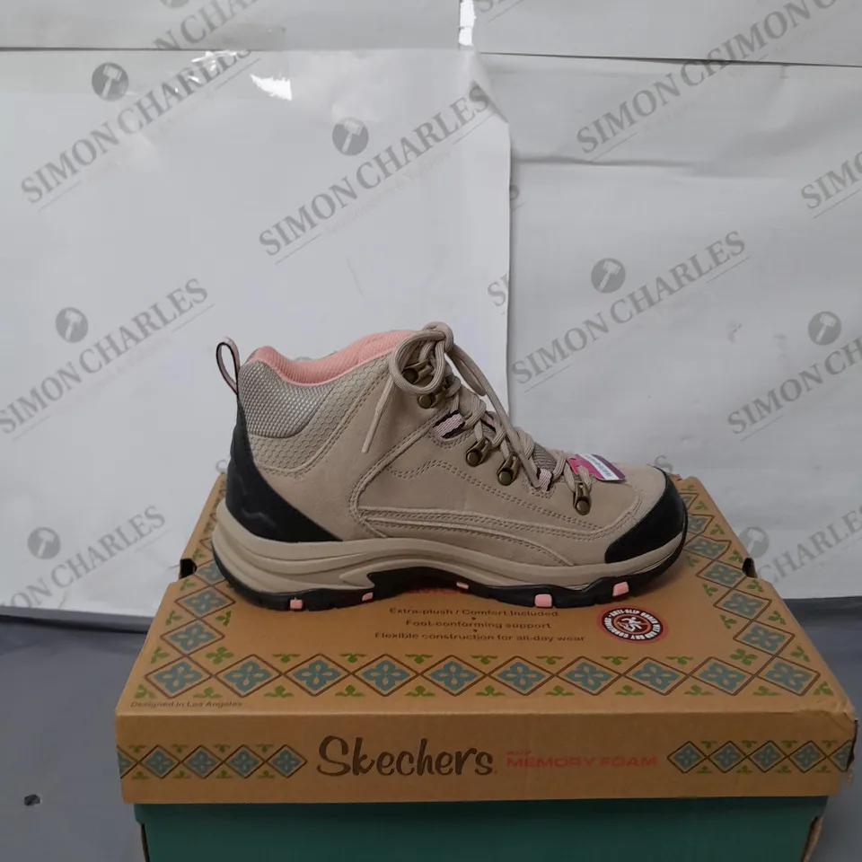 SKECHERS LADIES BEIGE WATERPROOF TRAINERS SIZE 4