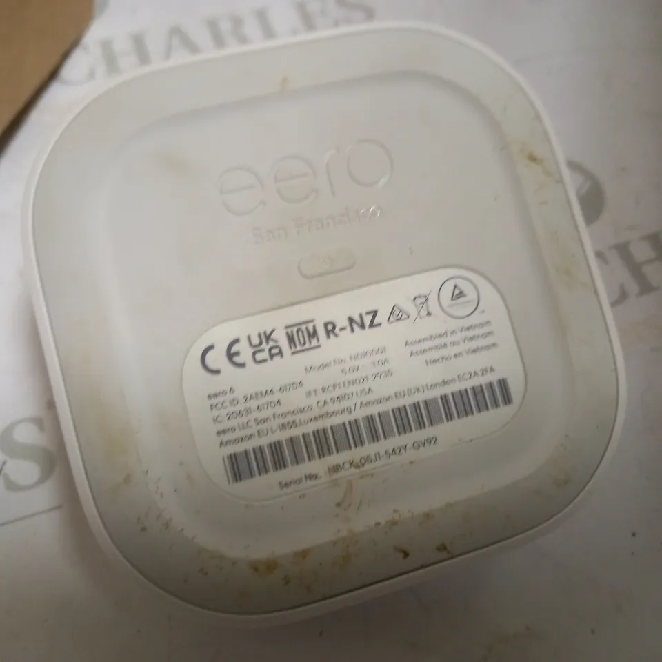 EERO 6 HUB - N010001