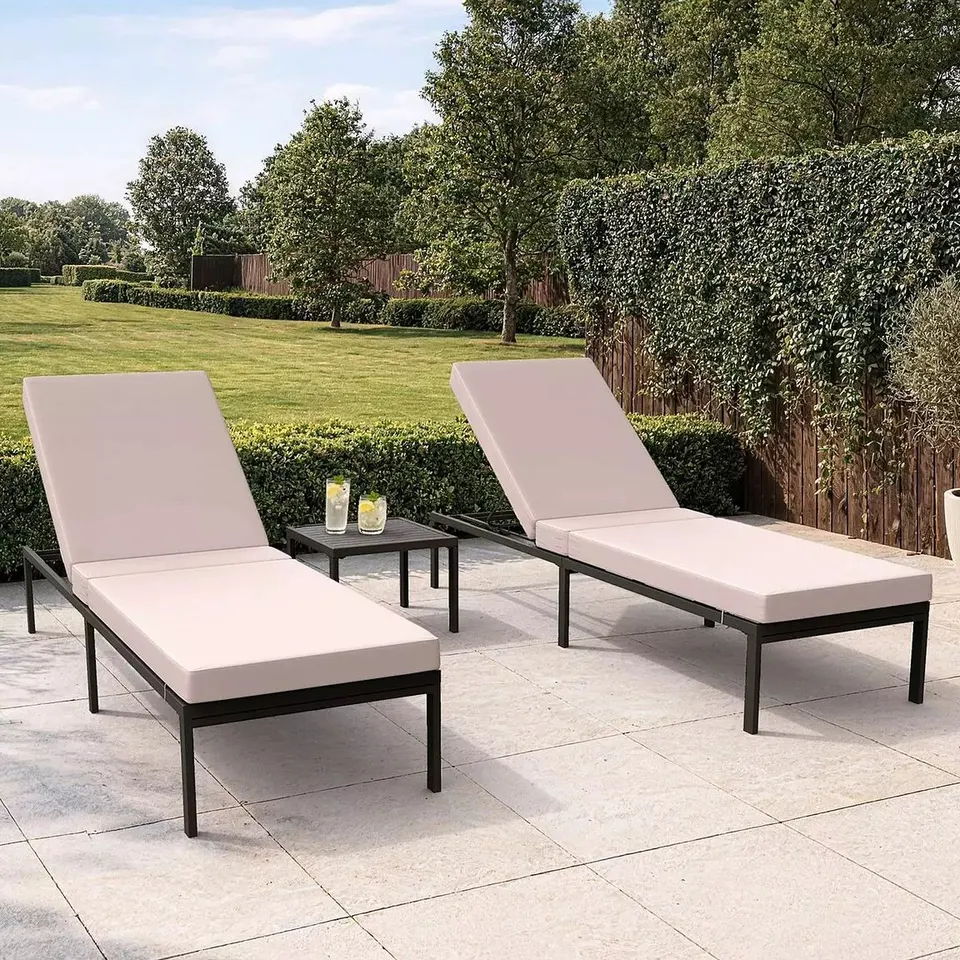 BOXED VONHAUS ARUBA LOUNGERS SET OF 2