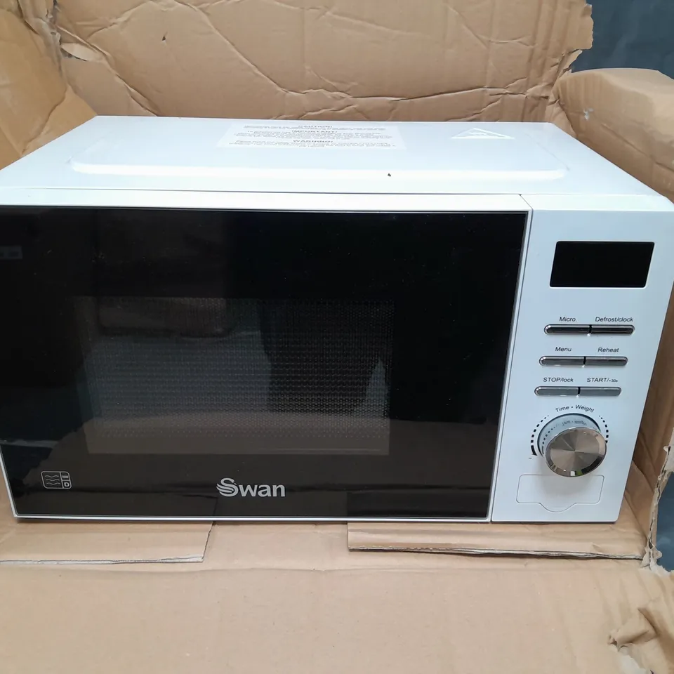 BOXED SWAN 20L 700W DIGITAL MICROWAVE - WHITE - COLLECTION ONLY RRP £64