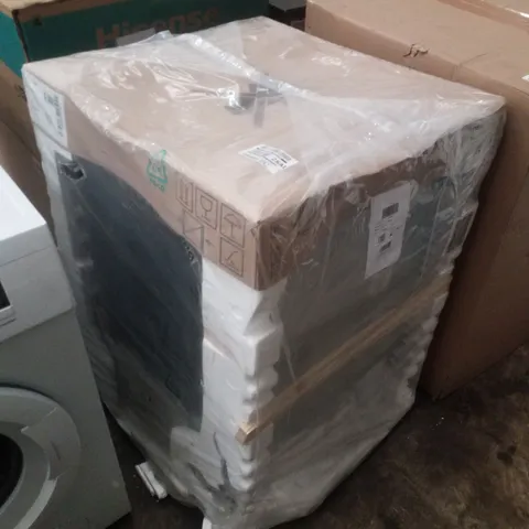 HISENSE HV16AUK FULL-SIZE FULLY INTEGRATED 16-PLACE DISHWASHER