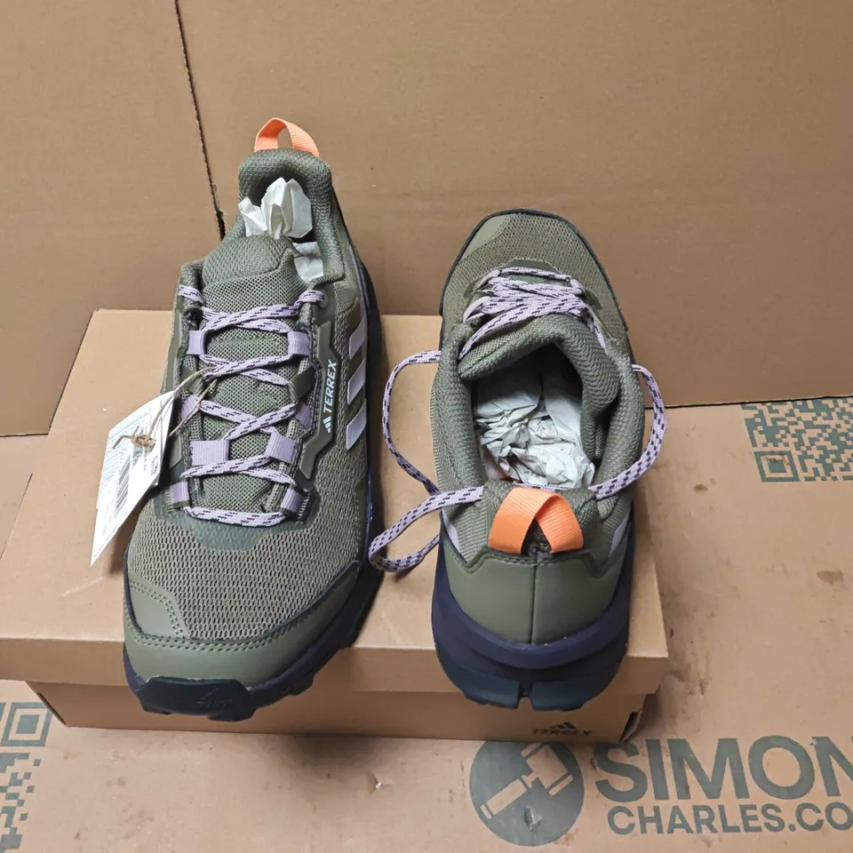 BOXED ADIDAS TERREX AX4 W HIKING SHOES – WOMEN'S, UK 6, OLIVE/GREEN