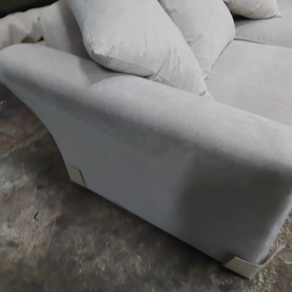 DESIGNER THREE SEATER SOFA WITH SCATTER CUSHIONS LIGHT GREY FABRIC 
