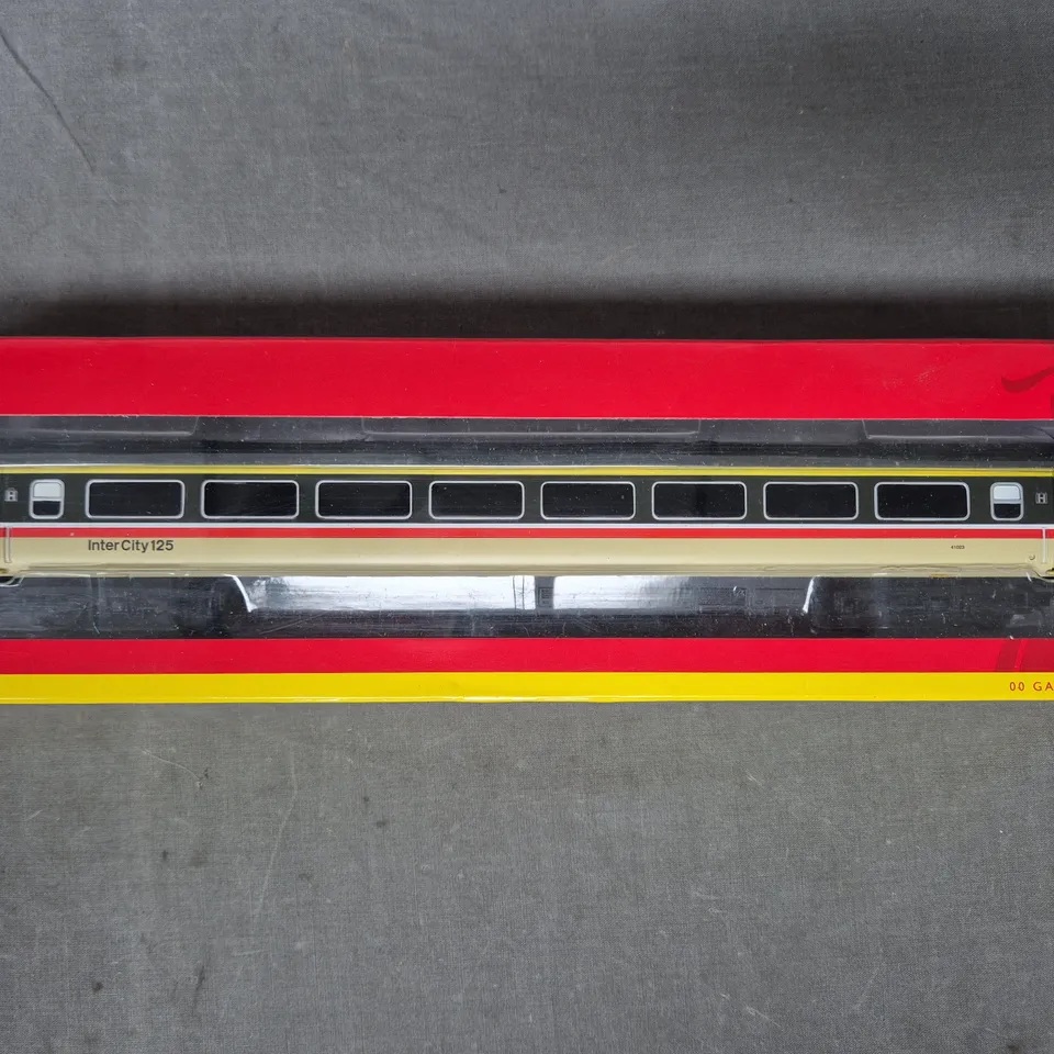 BOXED HORNBY 00 GAUGE R4631 BR INTERCITY EXECUTIVE MK3 1ST CLASS OPEN COACH