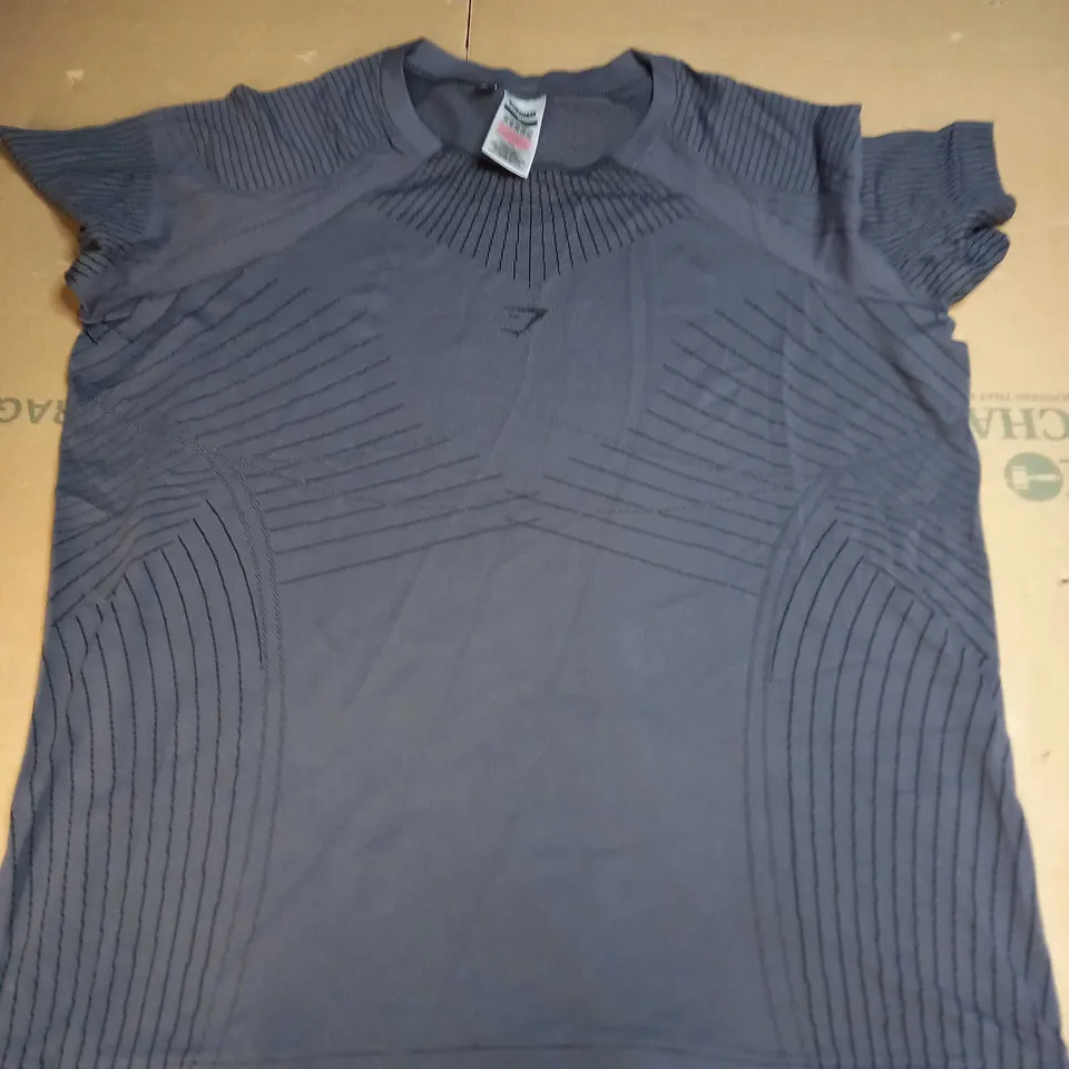 GYMSHARK APEX SEAMLESS SS TOP - UK M