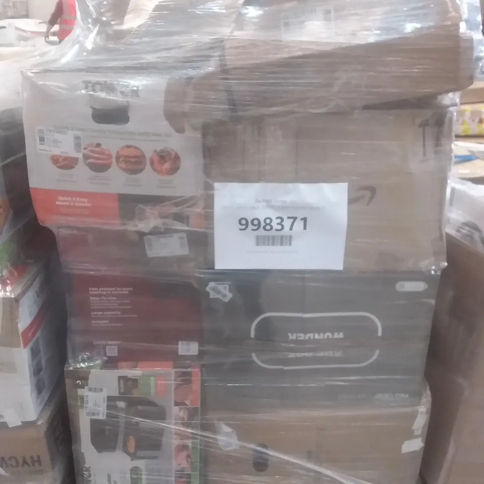 PALLET OF APPROXIMATELY 18 ASSORTED ELECTRICAL ITEMS INCLUDING 