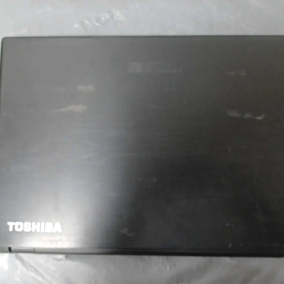 TOSHIBA SATELLITE PRO R50-B 15 INCH	I3-4005U 1.70GHZ