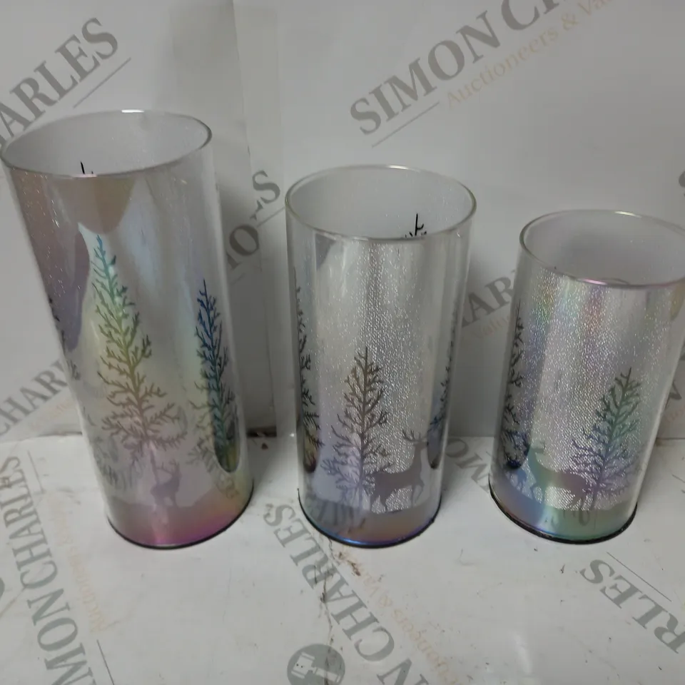 LUXA SHADOW PRELIT SET OF 3 REINDEER SCENE SPARKLERS
