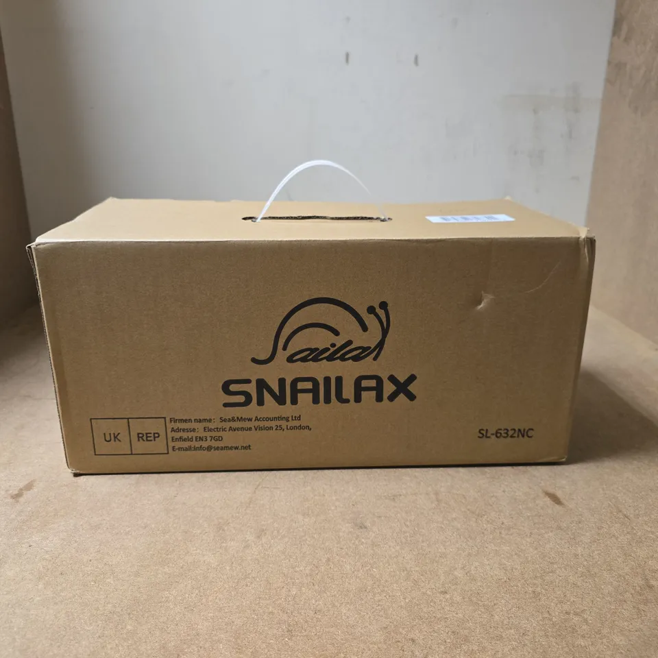 SNAILAX CORDLESS NECK AND SHOULDER SHIATSU MASSAGER WITH HEAD BOXED