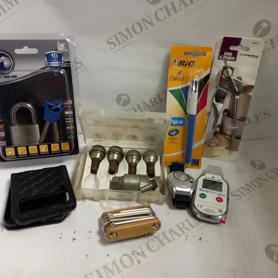 BOX OF APPROX 10 ASSORTED ITEMS INCLUDING PADLOCK, BIC PEN AND ALLEN KEY SET