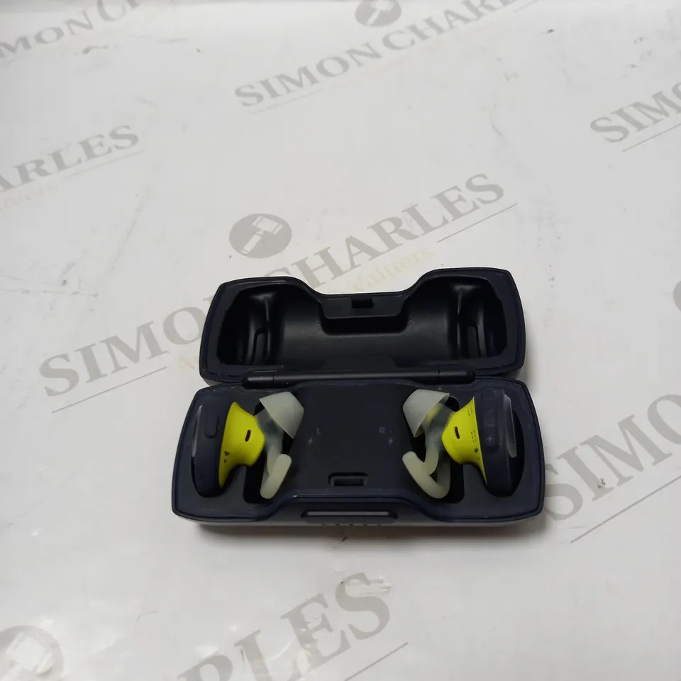 BOSE SPORT EARBUDS - TRIPLE BLACK 