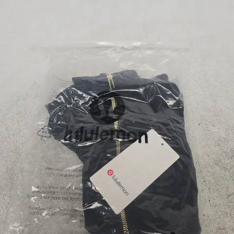 LULULEMON BLACK ACTIVEWEAR JACKET - SIZE UNSPECIFIED