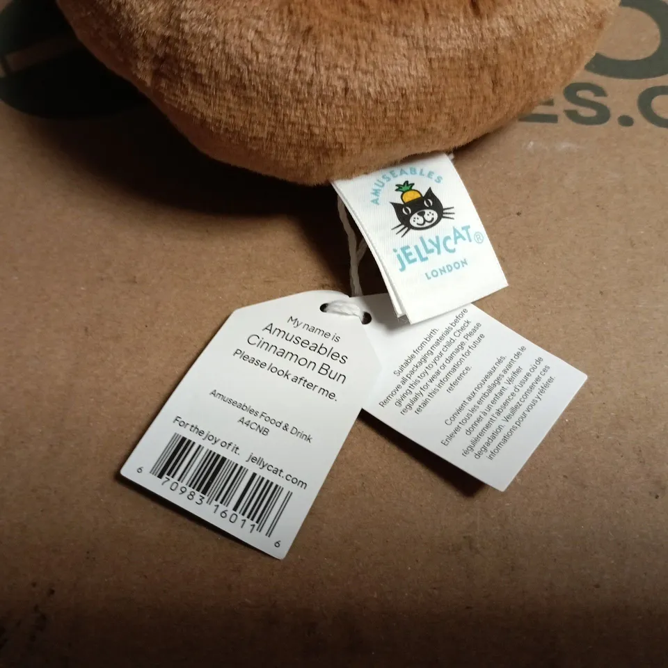 JELLYCAT AMUSEABLES CINNAMON BUN PLUSH TOY