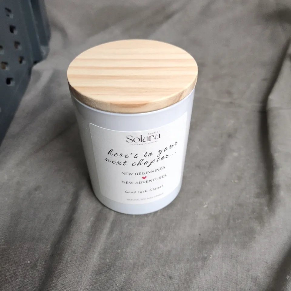 TOTE OF APPROXIMATELY 15 ASSORTED ITEMS TO INCLUDE: SOLARA CANDLE 