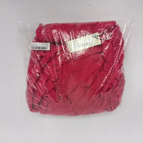 BAGGED OASIS LACE HALTERNECK DRESS IN BRIGHT PINK SIZE 16