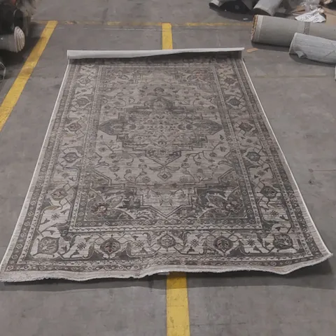 QUALITY BEIMNET MACHINE WOVEN BEIGE/GREY INDOOR RUG - 160 x 240cm