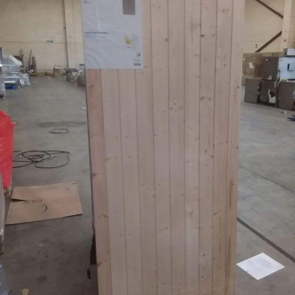 NORDIC SOFTWOOD LEDGED AND BRACED DOOR 1981×838×40MM