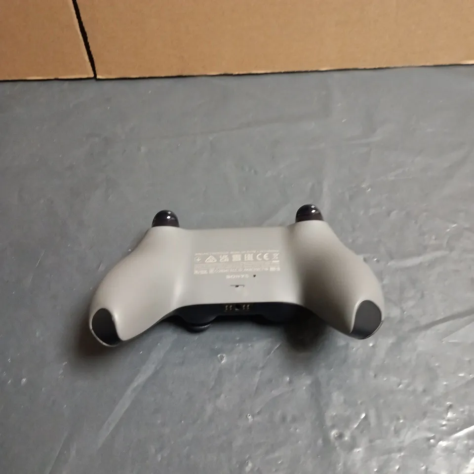 PLAYSTATION DUALSENSE WIRELESS CONTROLLER – CAMOUFLAGE (PS5)