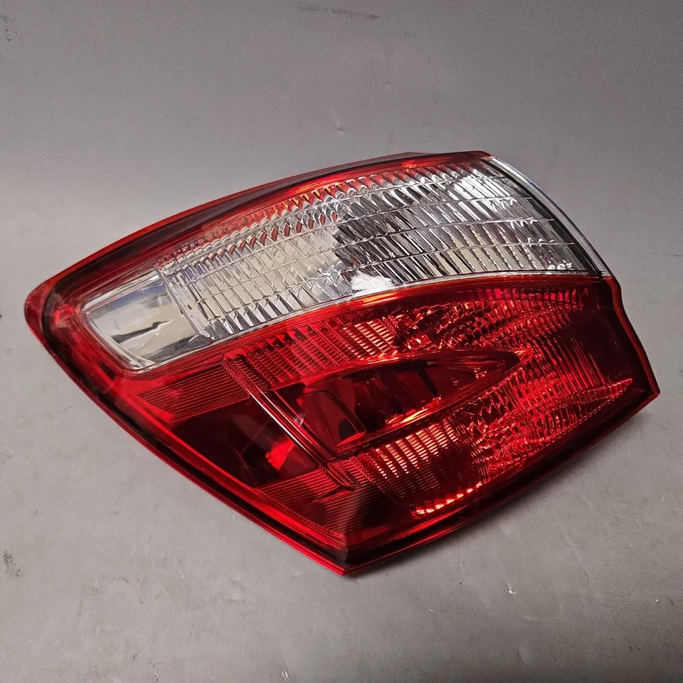 RIGHT REAR TAIL LIGHT FOR NISSAN QASHQAI 5/7SEATER 2010-14 - SLM05603