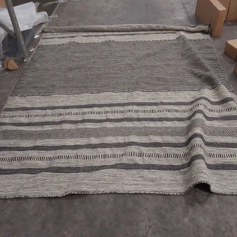 BRAND NEW BAGGED PACO HOME KILIM RUG - 240 x 340cm