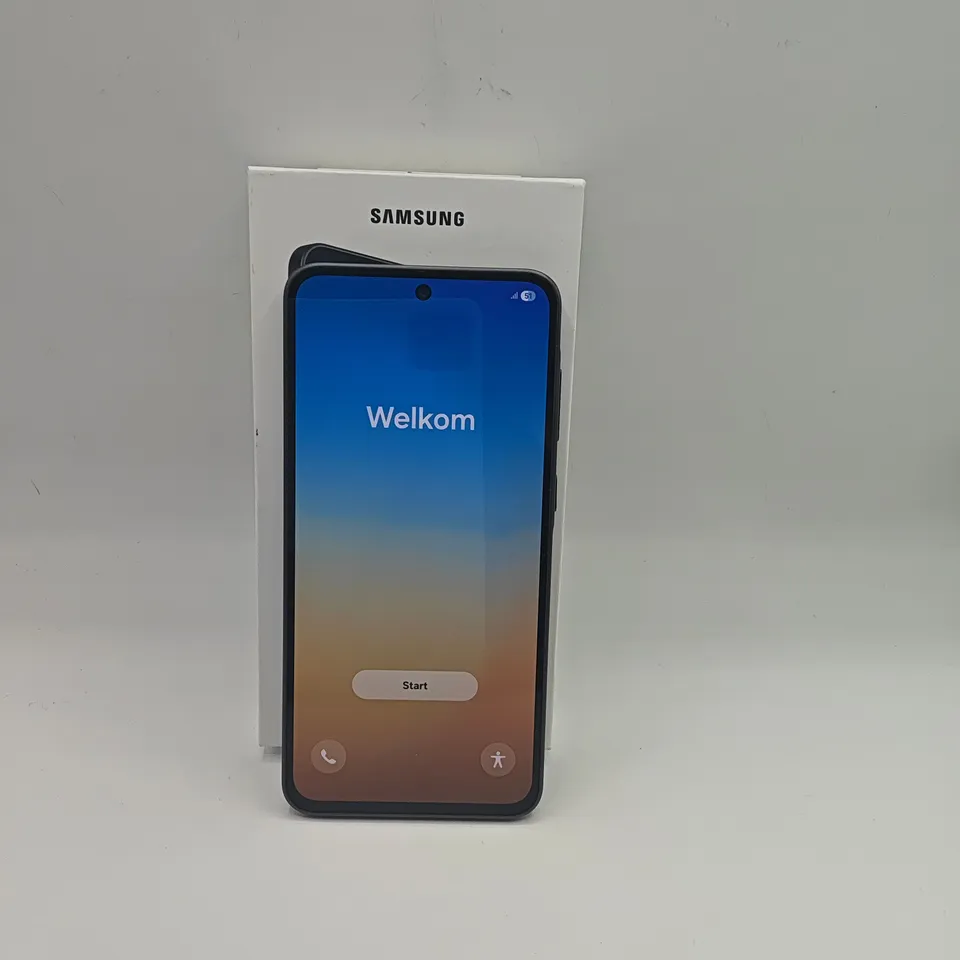 BOXED SAMSUNG GALAXY A36 5G 6/128GB IN AWESOME BLACK - SM-A366B