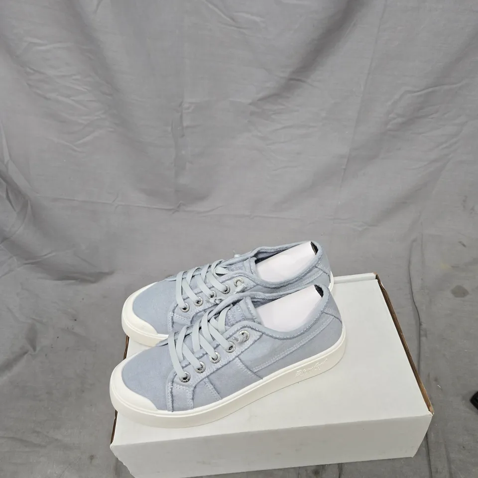 BLOWFISH MALIBU WOMEN'S CANVAS SNEAKERS – LIGHT BLUE/GRAY UK 6