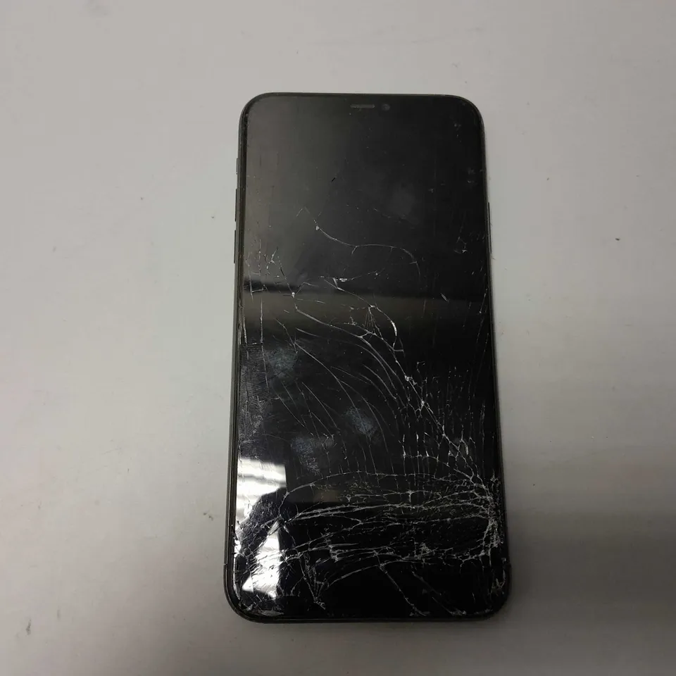 APPLE IPHONE - MODEL UNSPECIFIED