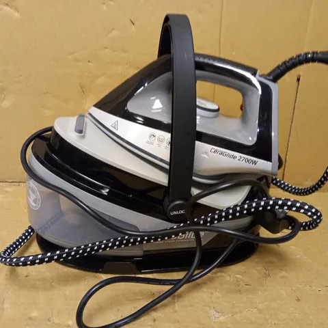 TOWER CERAGLIDE 2700W STEAM GENERATOR IRON