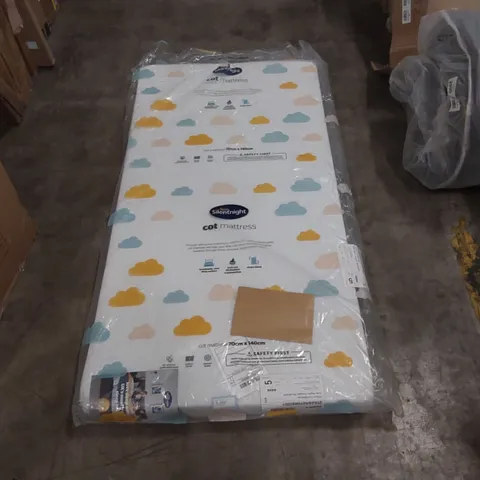 QUALITY BAGGED SILENTNIGHT SAFE NIGHTS SNUGGLE BREATHABLE COT MATTRESS - 70 x 140cm