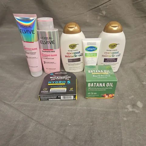 APPROXIMATEY 20 HEALTH AND BEAUTY PRODUCTS TO INCLUDE - L'OREAL ELVIVE GLYCOLIC GLOSS SHAMPOO & CONDITIONER - WILKINSON SWORD BLADE PACK - CETAPHIL SPF 50 CREAM - ETC