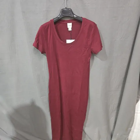 CALVIN KLEIN WOMEN'S BURGUNDY KNIT DRESS – SIZE SMALL