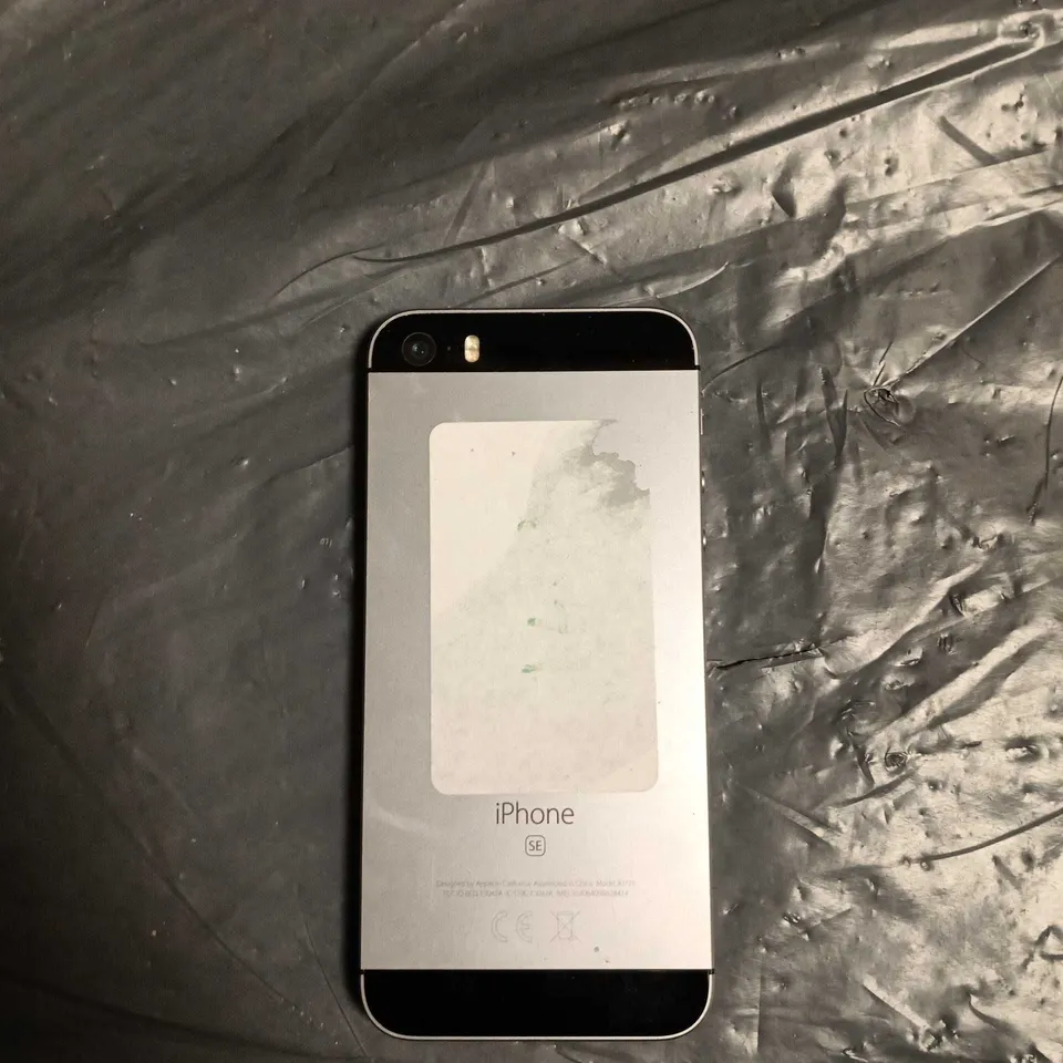 APPLE IPHONE SE A1723