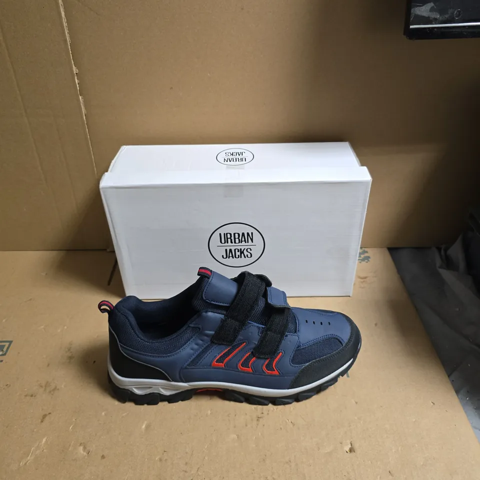 URBAN JACKS BLUE VELCRO TRAINERS – BOXED - UK SIZE 11