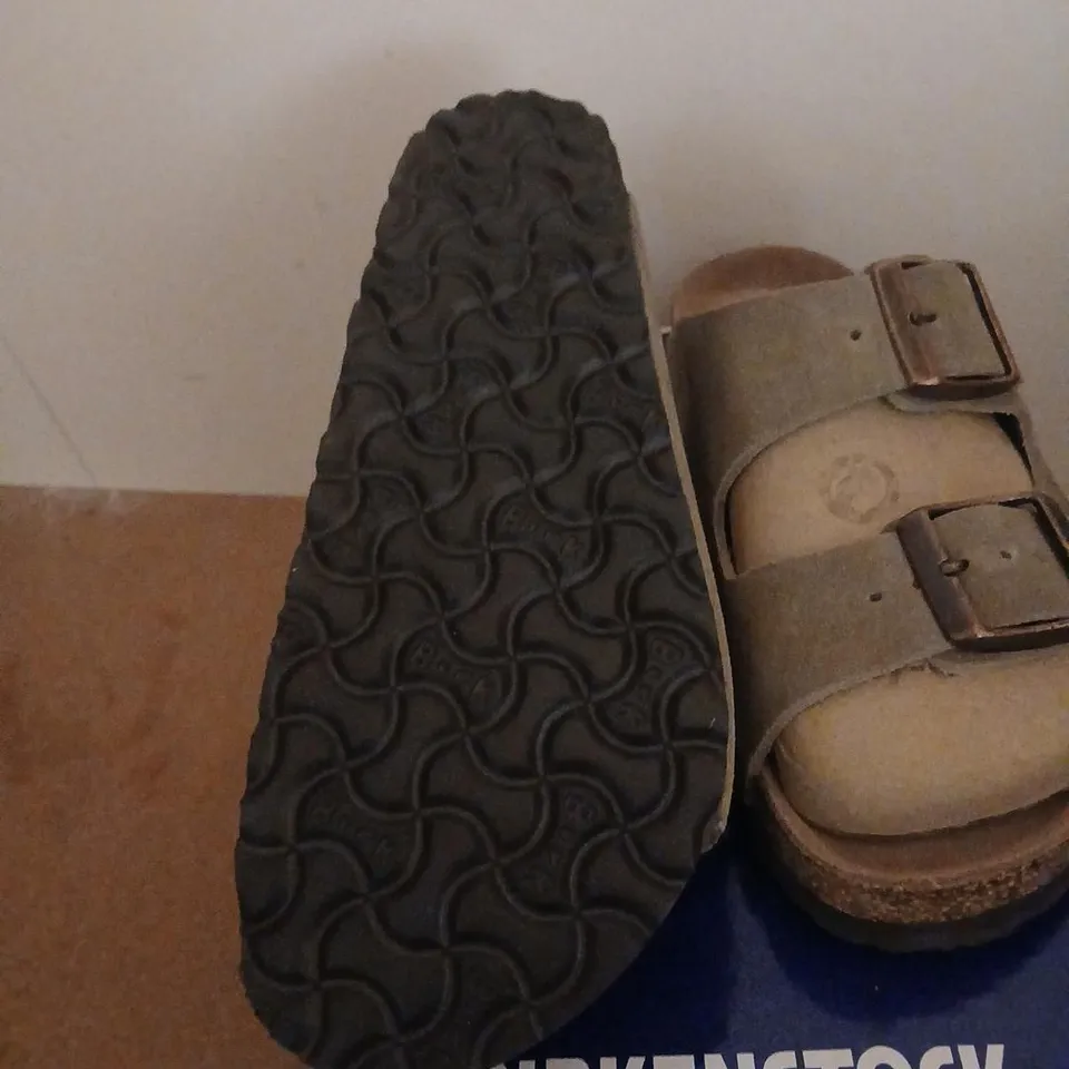 BIRKENSTOCK BOSTON BS TAUPE SANDALS – EU 38 (PAIR)