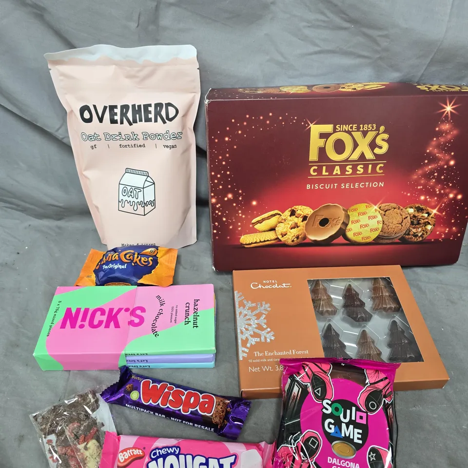 APPROXIMATELY 10 ASSORTED FOOD/DRINK PRODUCTS TO INCLUDE FOX'S BISCUITS, OAT DRINK POWDER, NOUGAT ETC