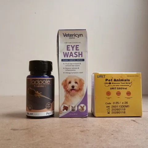 APPROXIMATELY 20 ASSORTED PET CARE PRODUCTS TO INCLUDE VETERICYN, URIT, ETC