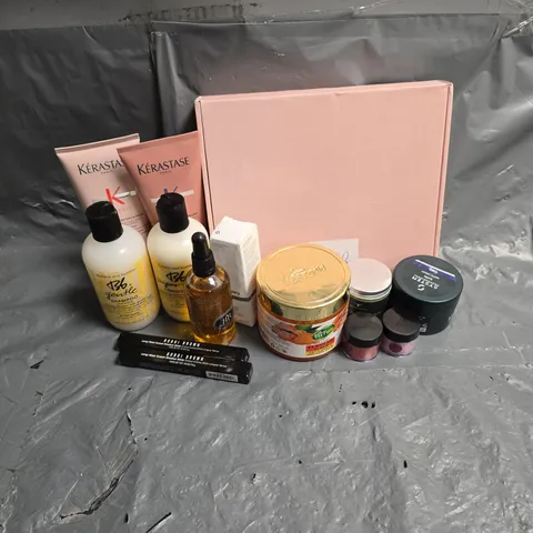 APPROXIMATEY 20 HEALTH AND BEAUTY PRODUCTS TO INCLUDE KERASTASE STRENGTHENING CONDITIONER - VEETGOLD TUMERIC SCRUB - THE ORDINARY RETINOL 0.5% IN SQUALENE - ETC