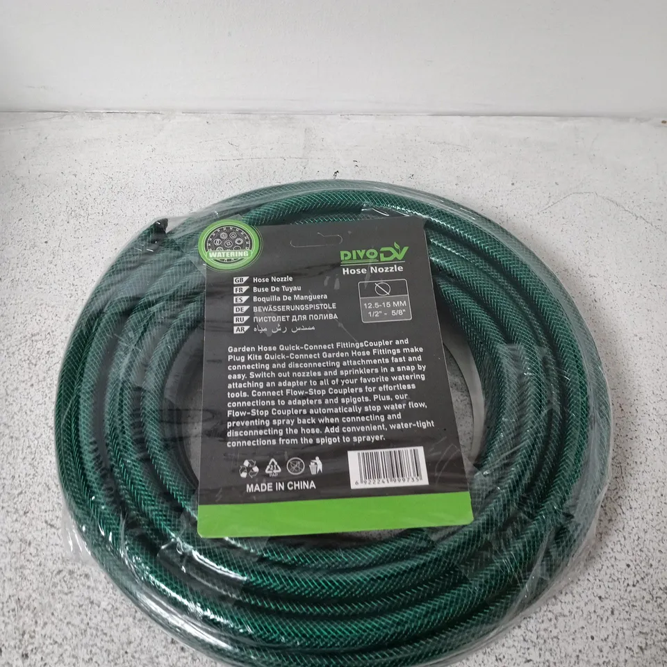GARDEN HOSE WITH QUICK-CONNECT FITTINGS – GREEN, 1/2" TO 5/8"