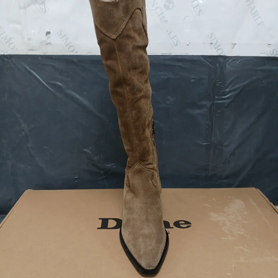 PAIR OF DUNE LONDON TENNESSEE SUEDE KNEE-HIGH WESTERN BOOTS - TAUPE - 5