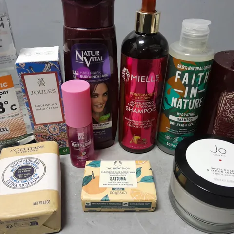 APPROX 15 ASSORTED BEAUTY PRODUCTS TO INCLUDE GIVE ME HAIR SERUM, MIELLE SHAMPOO, FAITH IN NATURE SHAMPOO, ETC 