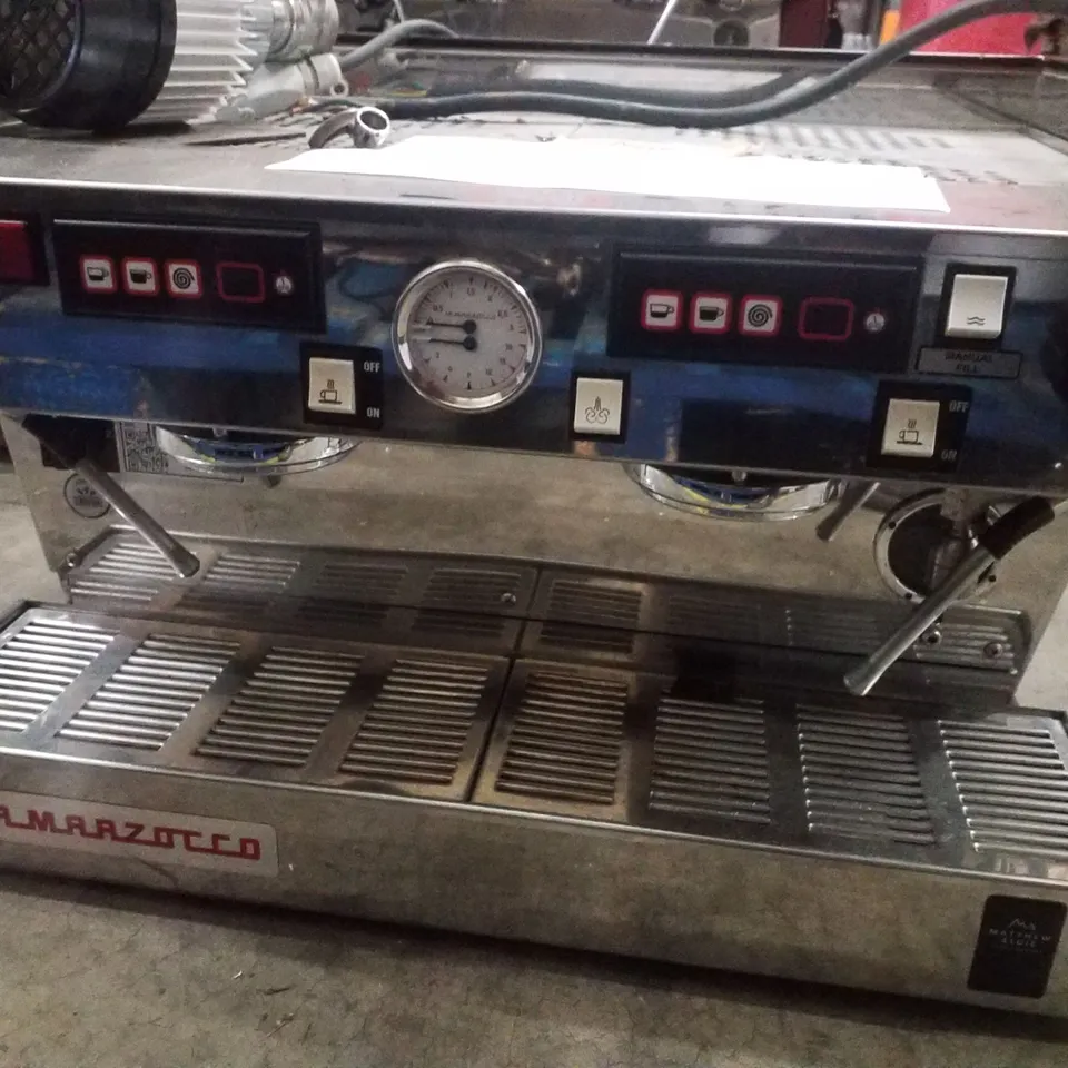 LA MARZOCCO 2 GROUP COFFEE MACHINE 