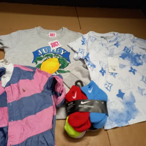 LOT OF 4 ASSORTED DESIGNER CLOTHING ITEMS 
