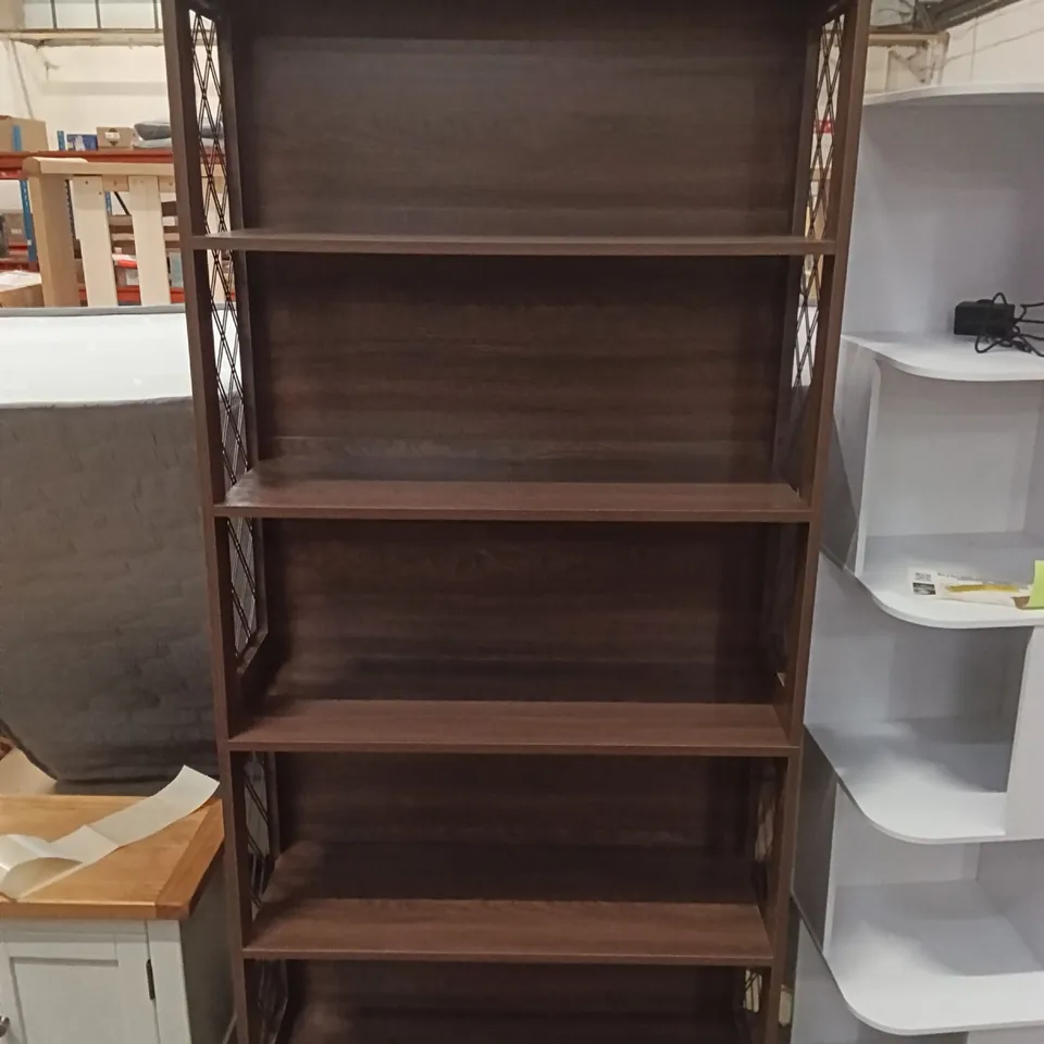 TALL DARK BROWN WOODEN BOOKCASE WITH METAL SIDE PANELS – 5 SHELVES