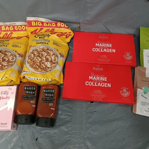APPROXIMATELY 8 ASSORTED FOOD & DRINK ITEMS TO INCLUDE - COLLAGEN LIQUID, CRUNCHY NUT GRANOLA, AND SAUCE SHOP BBQ SAUCE ETC. 