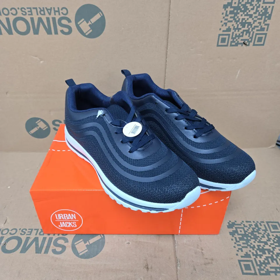 URBAN JACKS NAVY SNEAKERS – STYLE NEW MEXICO, UK 10
