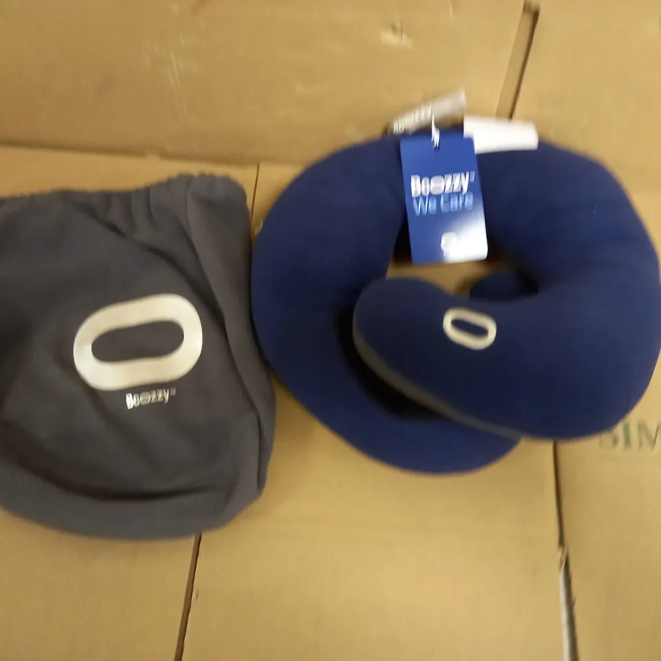 BCOZZY TRAVEL PILLOW WITH CARRY CASE- BLUE/GREY