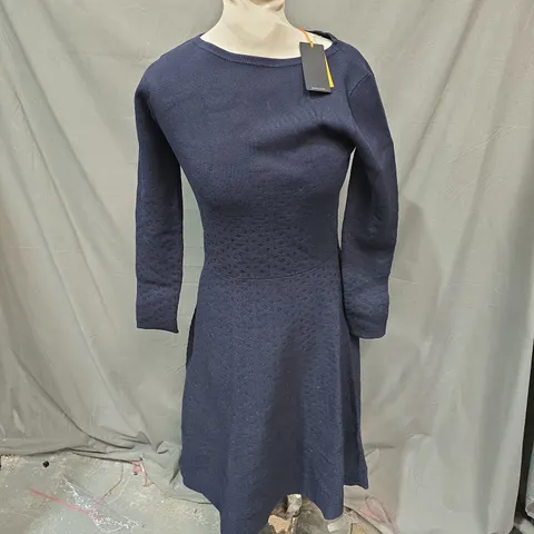 BOSS LONG SLEEVE DRESS IN NAVY - MEDIUM